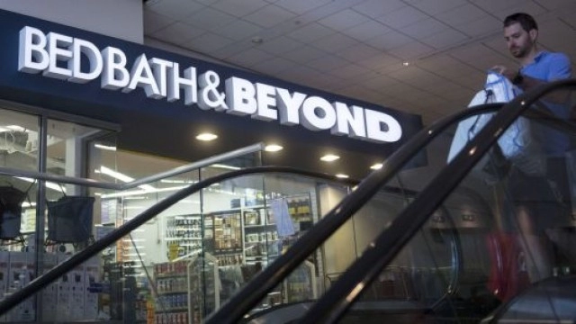 Bed Bath & Beyond (BBBY) Q3 Loss Wider Than Expected, Sales Lag