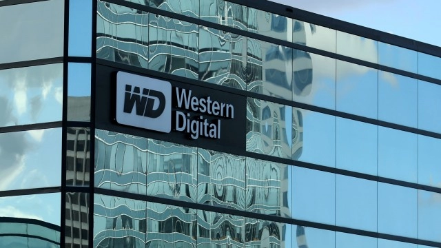 How Elliott Associates' proposal to split two businesses at Western Digital may build value