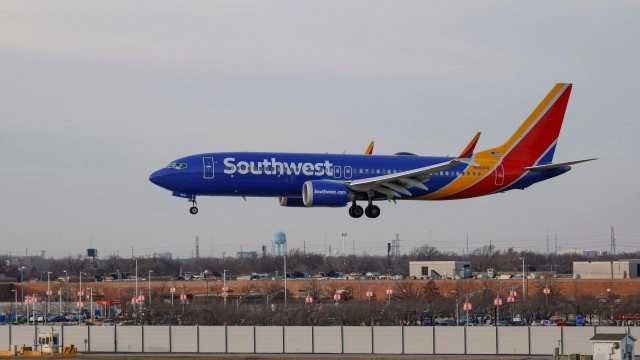 Southwest pilots' union calls vote to authorize potential strike as contract talks sour