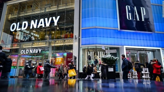 Old Navy was supposed to save Gap. Now it's struggling