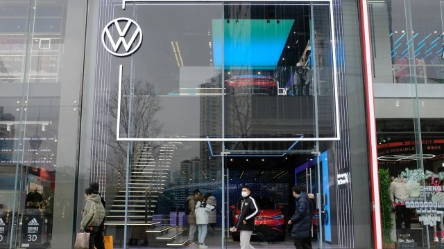 Volkswagen joins China price war as new emissions rule looms