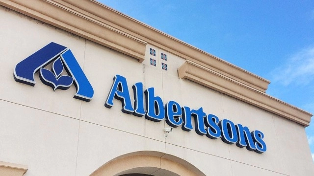 Supermarket Chain Albertsons to Accept Supplemental Benefits for Produce, Wellness Items