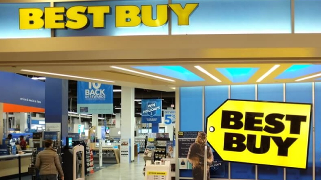 Best Buy to partner with hospital system on program providing care to patients at home