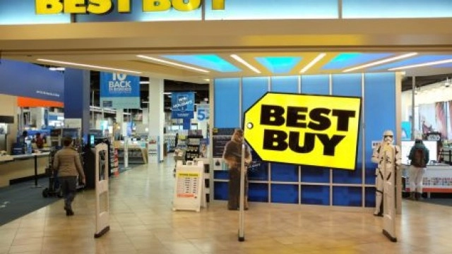 Best Buy Eliminates Hundreds of In-Store Consultant Roles