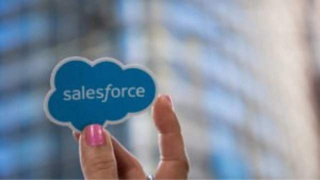 Despite Cloud Slowdown, Salesforce Predicts Double-Digit Growth This Year -- Time to Buy the Stock?