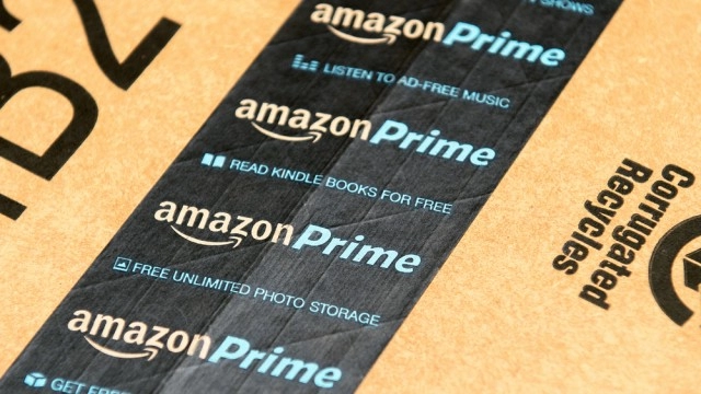 Amazon bumps up pay as festive recruitment drive starts