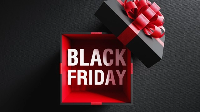 U.S. Retailers Ramp Up Black Friday Deals