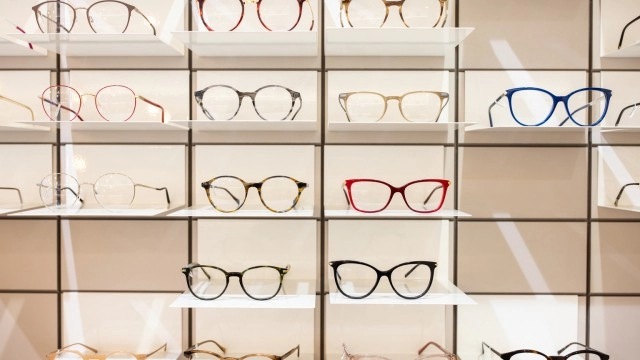 Warby Parker: Finally Shares At A Reasonable Price