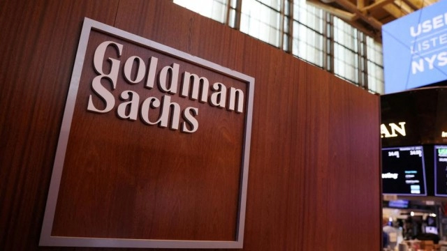 Goldman Sachs profit nearly halves on slowdown in dealmaking