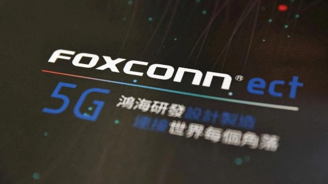 Apple supplier Foxconn suspends production at two China factories - SCMP