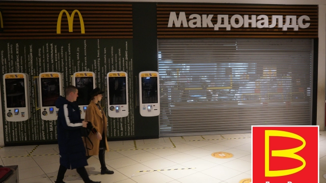 McDonald's knockoff ‘Uncle Vanya' unveils nearly identical logo after Russian stores close