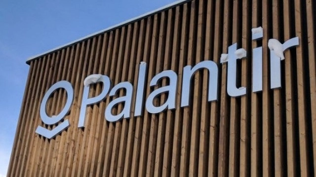 What To Watch on Palantir Technologies Stock Heading Into The Week