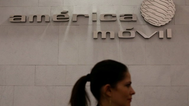 Mexico's America Movil quarterly profit slides to $1.7 bln