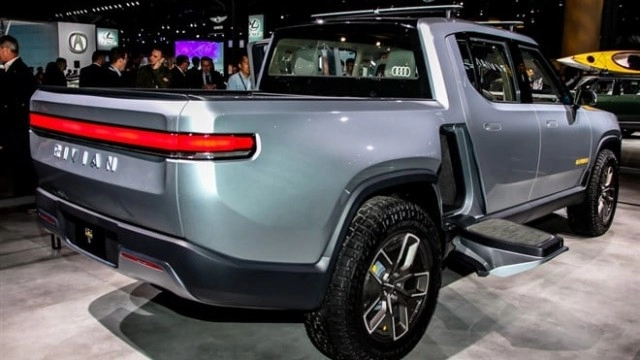 Can Rivian Ramp Up Production Before Its Cash Burns Up?