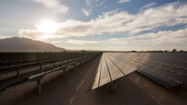 First Solar To Buy Evolar For Up To $80 Mil; Shares Soar Above Key Level